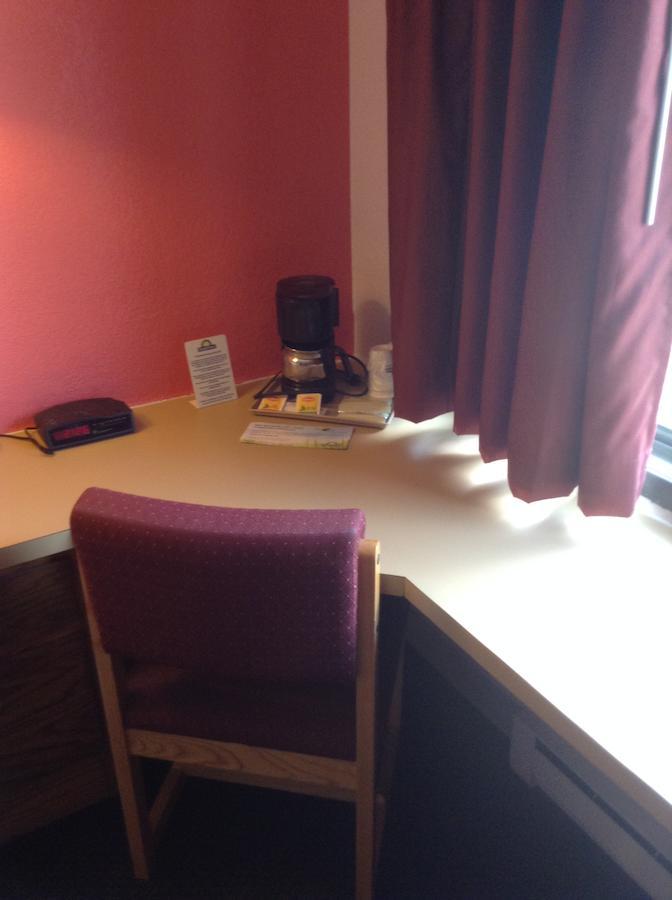 Days Inn By Wyndham Mason City Camera foto